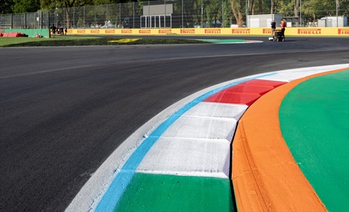 Bearman, niente illusioni a Monza: «Il simulatore non mi convince del tutto» - Bearman, niente illusioni a Monza: «Il simulatore non mi convince del tutto»