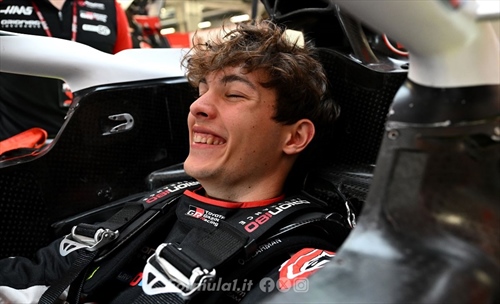 Bearman spiazza tutti sulla possibilità di sostituire Hamilton: «Ho avuto fortuna»