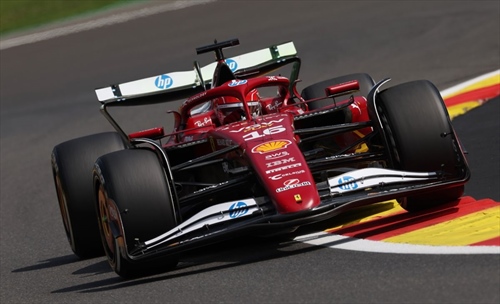 Bella la nuova sospensione Ferrari
