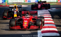 Binotto: Leclerc prima guida. Lui come Schumi, Alonso e Villeneuve. Sainz si accoda agli elogi