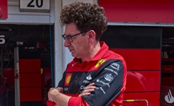Binotto: «Un pasticcio l'errrore al pit stop. Mondiale? Nulla è cambiato rispetto al Belgio»