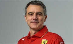 Binotto vuole Gualtieri, ma la Ferrari risponde con le rime