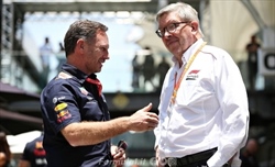 F1, Brawn: Disparità nelle prime gare, ma senza nuove regole sarebbe andata sempre peggio - Brawn