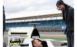 Brawn GP, in uscita la serie TV di Keanu Reeves. Data e dettagli - Brawn GP, in uscita la serie TV di Keanu Reeves. Data e dettagli