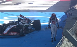 BREAKING: Bandiera rossa al GP del Messico, gara interrotta. Il motivo