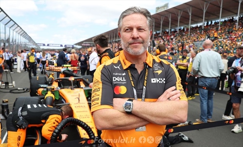 Brown difende la F1 e valuta scenari per estendere la forza della McLaren