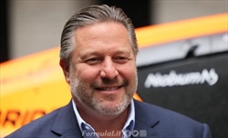 McLaren, Brown: «Contento dei passi avanti rispetto al 2017» - Brown su McLaren: «Se penso al nostro inizio nel 2017 sono contento dei passi avanti»