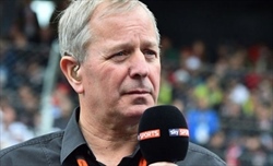 Brundle sta con Hamilton: «Non ha senso vietare le termocoperte» - Brundle: «Non ha senso vietare le termocoperte»