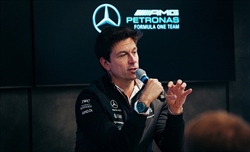 Budget cap, ecco Toto Wolff: «Violazione minore? Definizione non corretta» - Budget cap, Wolff non accetta il termine 'violazione minore'