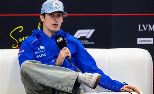 Buenos Aires si accende: Colapinto trasforma la città in un circuito - Buenos Aires si accende: Colapinto trasforma la città in un circuito