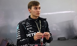 Button: Russell non pensi di essere subito più veloce di Hamilton, si darebbe la zappa sui piedi