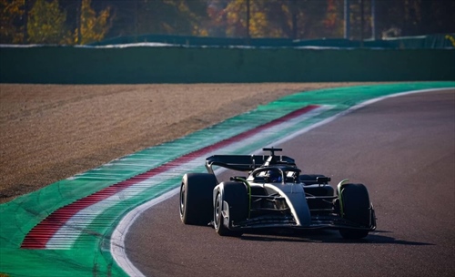 Cadillac, il debutto che spaventa i rivali 