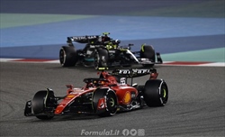 Calendario 2025: la prima gara di Hamilton in Ferrari non sarà in Bahrain - Calendario 2025: la prima gara di Hamilton in Ferrari non sarà in Bahrain