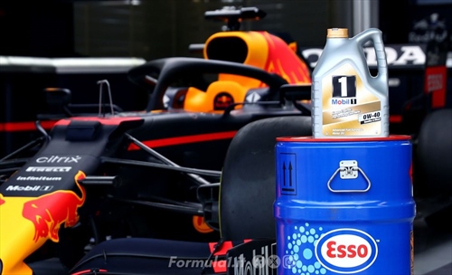 Carburanti F1, il partner Red Bull ha testato oltre cento combinazioni molecolari - Carburanti F1, il partner Red Bull ha testato oltre cento combinazioni molecolari