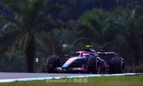 Colapinto fiducioso a Singapore: «Abbiamo una macchina molto veloce» - Colapinto fiducioso a Singapore: «Abbiamo una macchina molto veloce»