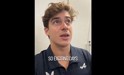 Colapinto sceglie la R26 per il primo scatto ad Enstone: «C'è molto da fare, ma sono felice» - Colapinto sceglie la R26 per il primo scatto ad Enstone: «C'è molto da fare, ma sono felice»