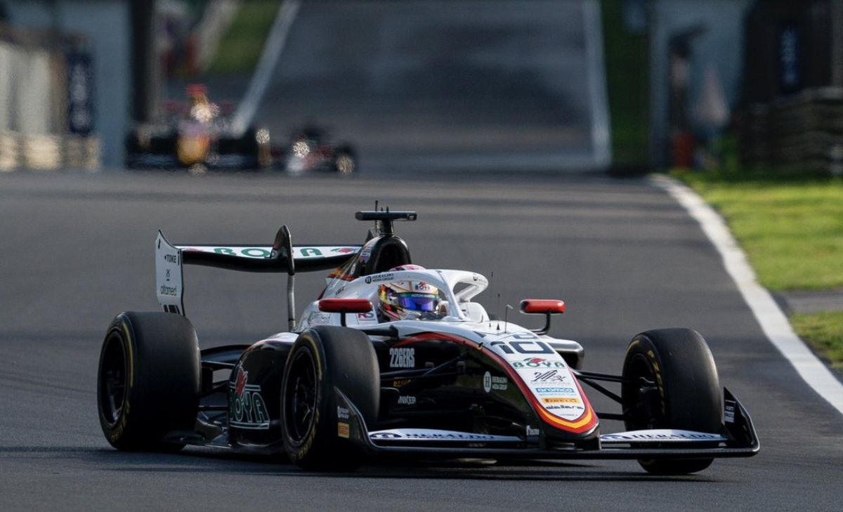 Colpo Prema in Formula 2: arriva il giovane talento Aston Martin per la stagione 2026