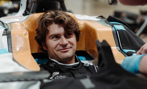 Colton Herta al volante Cadillac: debutto nelle FP1 di Barcellona