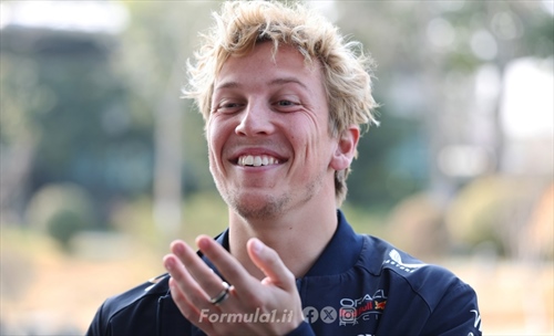 Cosa ci fa Lawson su una RB7 a Goodwood? Da dimenticato a protagonista