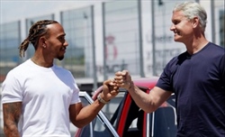 Coulthard punge Hamilton: «Ha già la testa rivolta alla Ferrari» - Coulthard punge Hamilton: «Ha già la testa rivolta alla Ferrari»