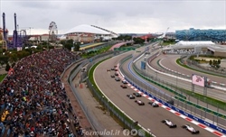 Dal disastro che favorì Verstappen al centenario record di Lewis: numeri e storie del GP di Russia - Dal disastro che favorì Verstappen al centenario record di Lewis: Numeri e storie del Gp di Russia