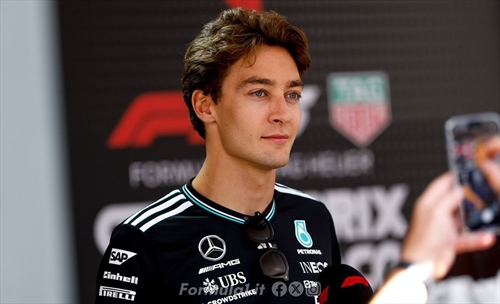 Dall'acqua in pista ai Lego: le proposte di Russell al posto della doppia sosta