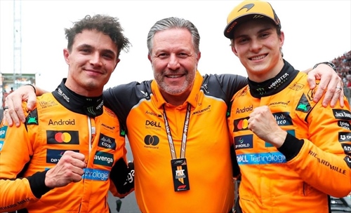 Lettera da Zak Brown: «Il meglio deve ancora venire» - Dalla voce di Zak Brown: la lettera che celebra il trionfo Papaya  