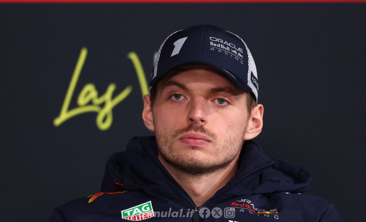 «Davvero bizzarro. Penso dipenda dal team»: Verstappen sul calo di Piastri