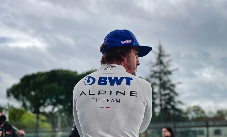 fernando alonso alpine