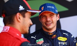 Domenicali: «Verstappen non guarda in faccia nessuno, come Schumacher». Poi sugli italiani... - Domenicali: «Verstappen non guarda in faccia nessuno, come Schumacher». Poi sugli italiani...