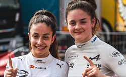 Donne in F1, nasce il progetto 'More than Equal': «Vogliamo che la storia cambi»