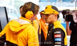 Duelli Norris-Verstappen, Brown: «A Max va detto dove è il limite. Lando? Avrebbe potuto colpirlo» - Duelli Norris-Verstappen, Brown: «A Max va detto dove è il limite. Lando? Avrebbe potuto colpirlo»