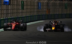 Duello impari Red Bull-Ferrari: Verstappen aveva un coltello e Leclerc una pistola, ma da Imola... - Duello impari Red Bull-Ferrari: Verstappen aveva un coltello e Leclerc una pistola, ma da Imola...