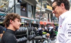 È fatta per Antonelli in Mercedes: Wolff spoilera il suo arrivo nel 2025