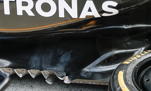 È solo venerdì - McLaren e Mercedes portano novità, ma gli altri non sono lontani - È solo venerdì - McLaren e Mercedes portano novità, ma gli altri non sono lontani