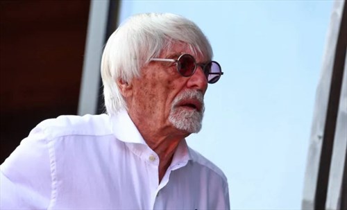 Ecclestone, che bordata a Hamilton: «Ha vinto senza rivali. Ottavo titolo? Credo che...«
