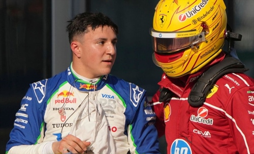 Ecclestone: «La Ferrari deve rimpiazzare Hamilton». Il sostituto è da non credere
