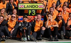 Ecco come la McLaren ha sprecato un 1-2 a Silverstone - Ecco come la McLaren ha perso un 1-2 a Silverstone