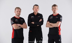 ESCLUSIVA - Haas, Steiner: «Ferrari? Buon rapporto, assieme per i prossimi 2-3 anni. Sul budget cap...» - ESCLUSIVA - Steiner: «Buon rapporto con la Ferrari, resteremo assieme per i prossimi due o tre anni»