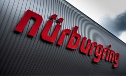 Esplosione al Nurburgring, 22 persone ferite: tutti i dettagli
