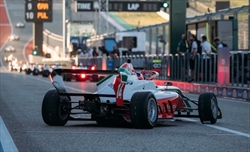 F1 Academy, ogni team ha nominato la sua pilota: la griglia è quasi completa