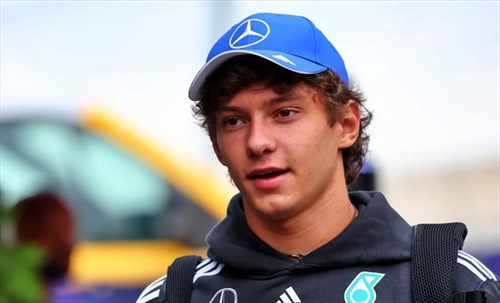 F1, Mercedes pensa al dopo Antonelli. Helmut Marko svela il nome clamoroso  - F1, Mercedes pensa al dopo Antonelli. Helmut Marko svela il nome clamoroso 