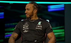 F1 - Presentazione vetture 2023, svelata la nuova Mercedes W14: tutte le immagini - F1 - Presentazione vetture 2023, svelata la nuova Mercedes W14: tutte le immagini