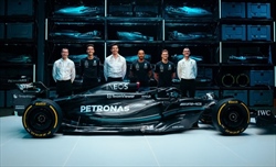 F1 - Presentazione vetture 2023, svelata la nuova Mercedes W14: tutte le immagini - F1 - Presentazione vetture 2023, svelata la nuova Mercedes W14: tutte le immagini