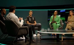 F1 - Presentazione vetture 2023, svelata la nuova Mercedes W14: tutte le immagini - F1 - Presentazione vetture 2023, svelata la nuova Mercedes W14: tutte le immagini