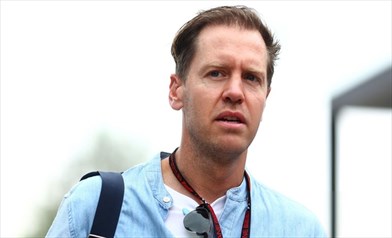 F1, Sebastian Vettel torna nel paddock: avvistato a Imola nel box Red Bull. I dettagli