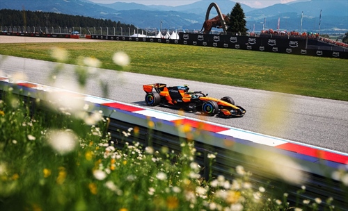 F1, software contro talento: McLaren difende ciò che fa davvero la differenza - F1, software contro talento: McLaren difende ciò che fa davvero la differenza