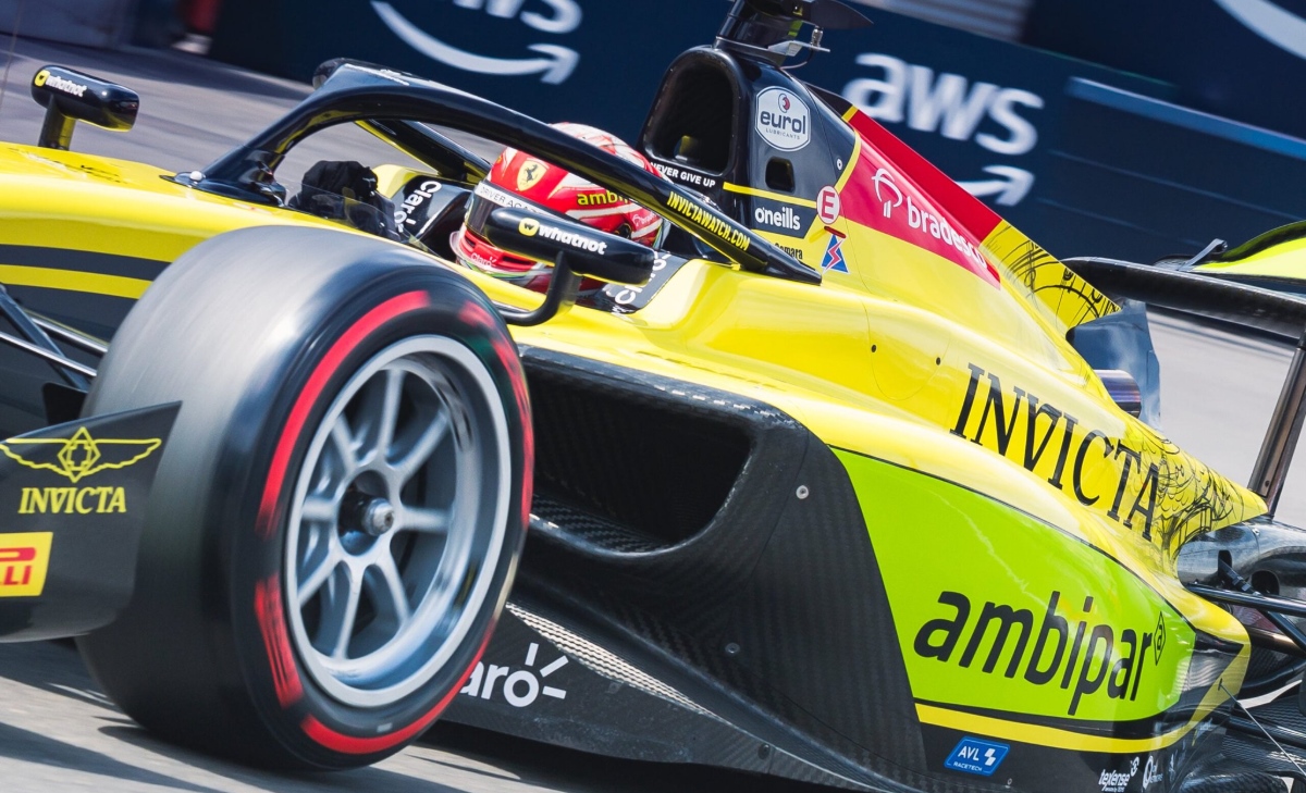 F2, Barcellona - Feature Race: Camara vince la prima in Formula 2. Tsolov torna leader