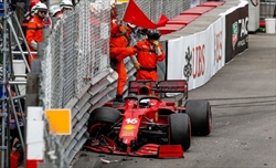 F2 cavia per la F1? Dal 2024 sanzioni a chi provoca bandiera rossa - F2 cavia per la F1? Dal 2024 sanzioni a chi provoca bandiera rossa