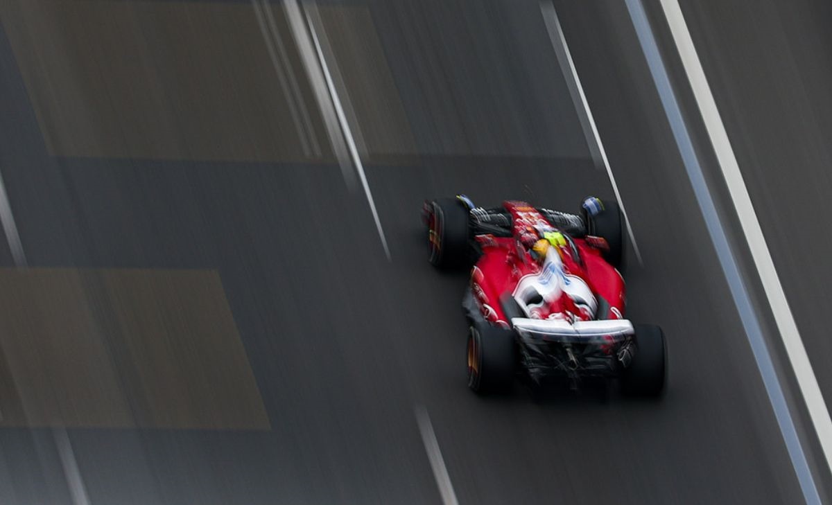 Ferrari a Baku: tra delusione e anonimato, il grido di Turrini